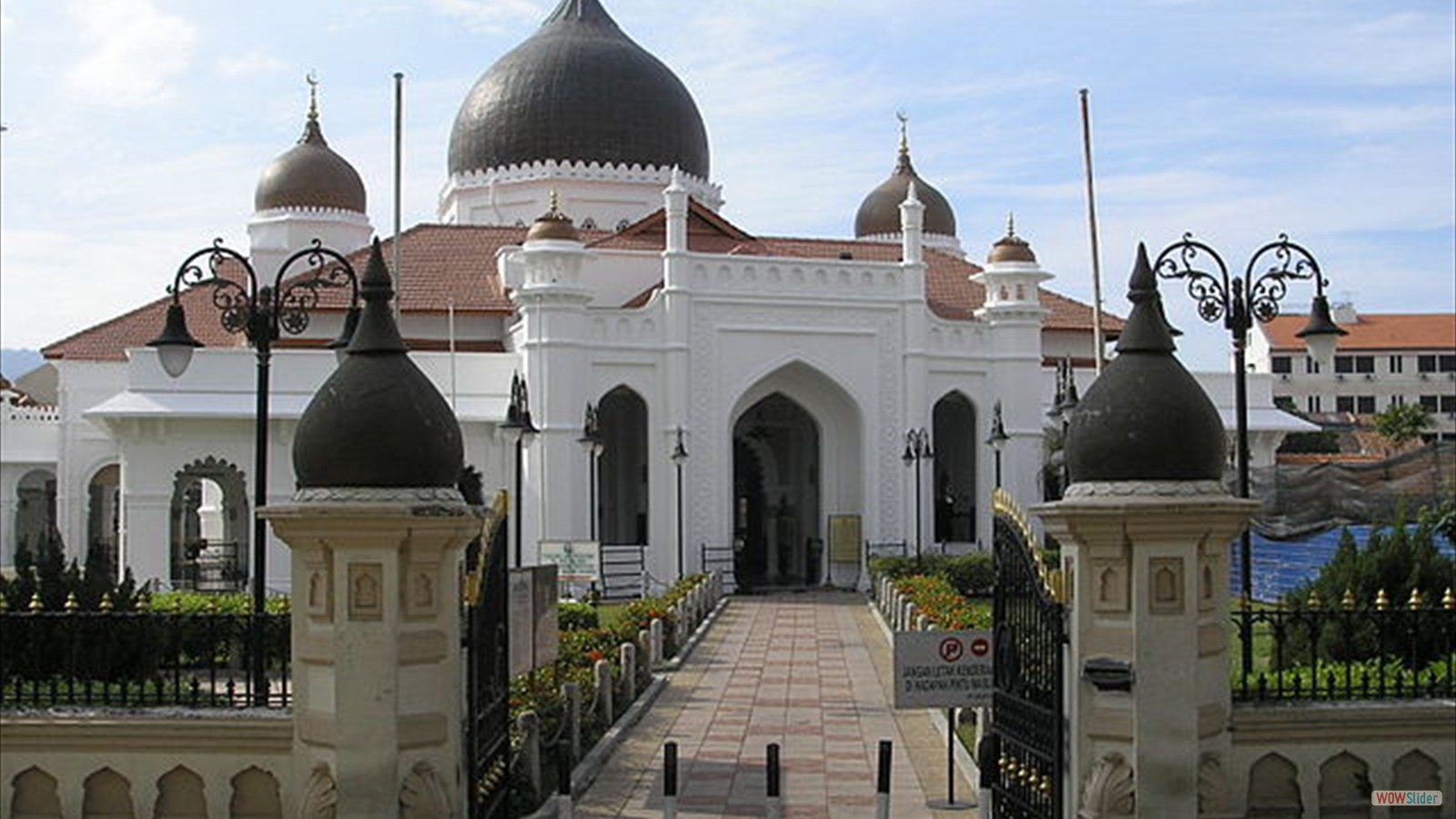 640px-Kapitan_Keling_Mosque_Penang_Dec_2006_002